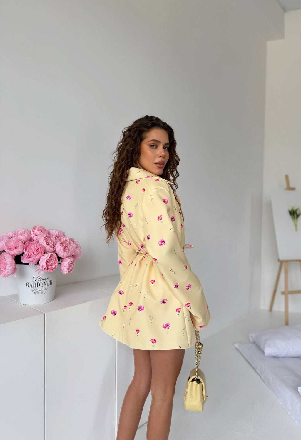Oversized lined blazer with a floral print