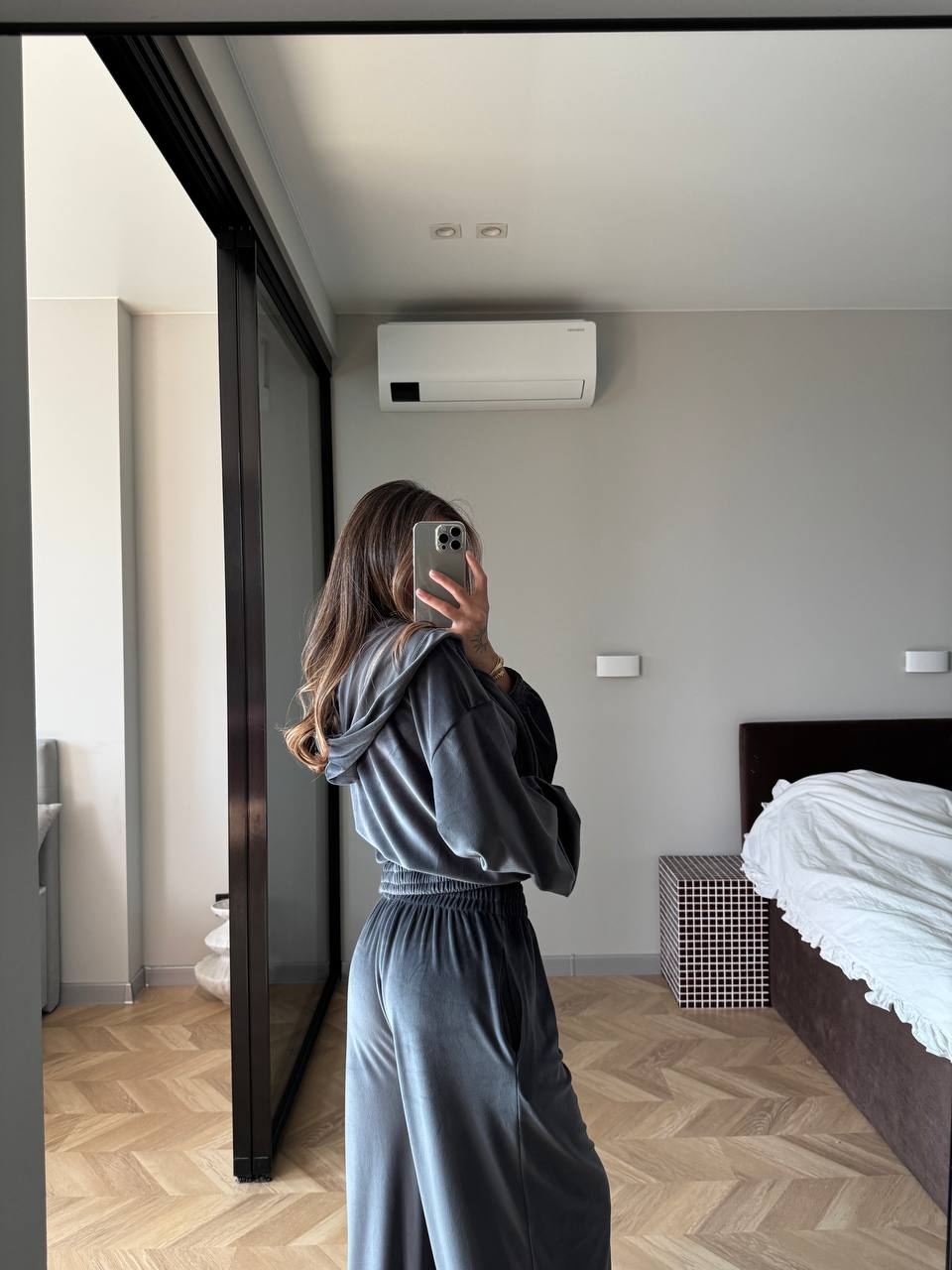 Velour tracksuit Grey